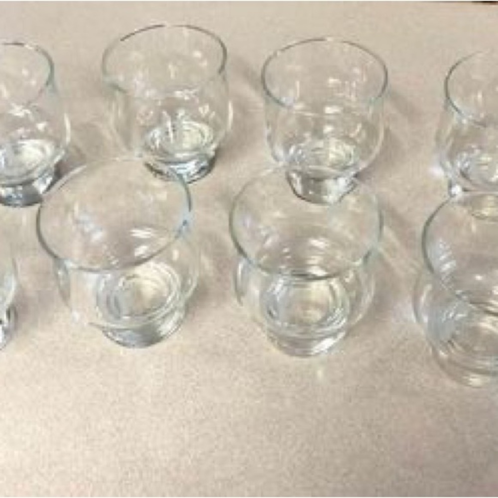 Vintage Monogrammed "C"  8 Oz Beverage Glasses SET OF 8!! . No Chips. Excellent